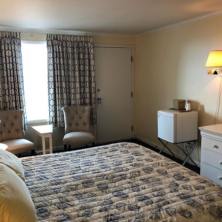 Adams Ocean Front Resort Dewey Beach Dış mekan fotoğraf